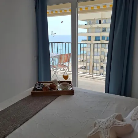 Con Vistas Al Mar Y Acceso Directo A La Playa Apartament